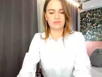 moonshineee_ from Chaturbate