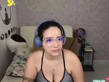moonwoman_ from Chaturbate