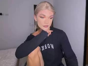Explore our live girls sluts from our Custom and Multi clubs and checkout exclusive access to highly interactive content, such as shape, hair, titties, pussy type and many more.