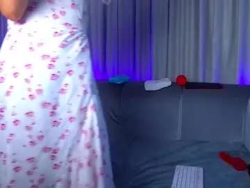 nally_ferrari from Chaturbate