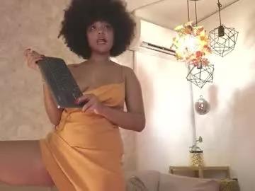 natalia_curlyx from Chaturbate