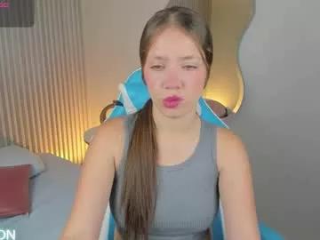 nataly_rodri from Chaturbate