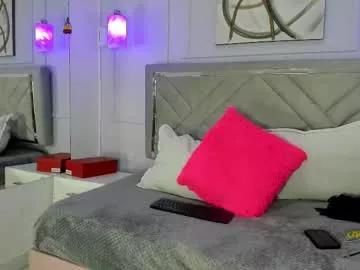 naugthy_1milf on Chaturbate