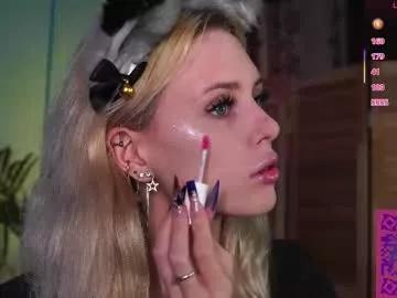 nelly_carroll from Chaturbate
