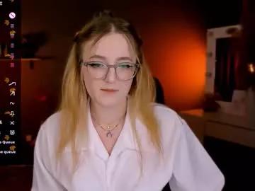 nelly_storm from Chaturbate