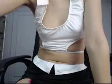 nellybreeze from Chaturbate