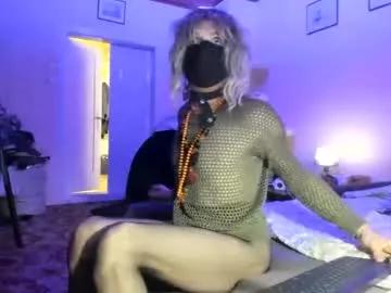 nessieanalemma from Chaturbate