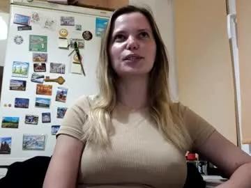 nidarobichau from Chaturbate is Freechat