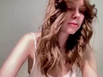 nikki_mi from Chaturbate