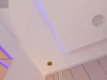 nikkii_vegaa from Chaturbate