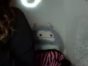 nikkinicole420 from Chaturbate
