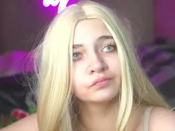 Nikoli_naw webcams show profile image 