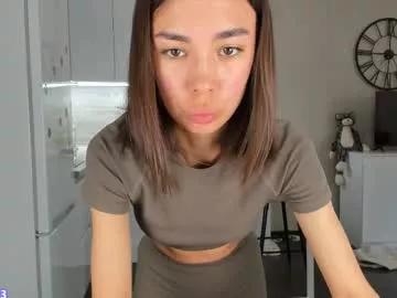 nilliluv from Chaturbate
