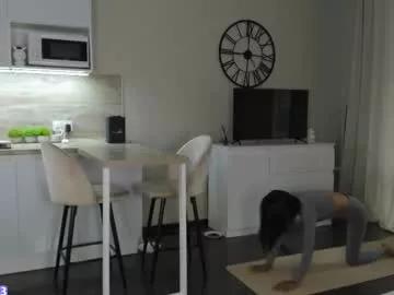 nilliluv from Chaturbate