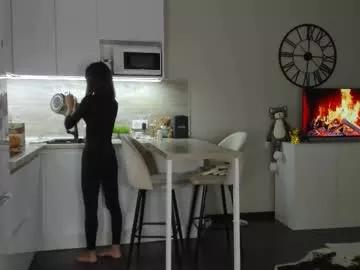 nilliluv from Chaturbate