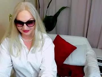 nina_deville from Chaturbate