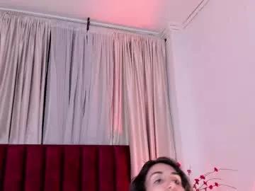 ninacavallli from Chaturbate