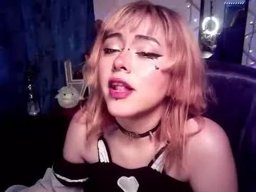 ninamon206063 from Chaturbate