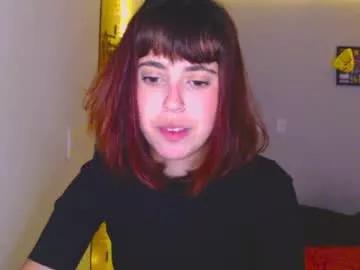 ninapellegrini17 from Chaturbate