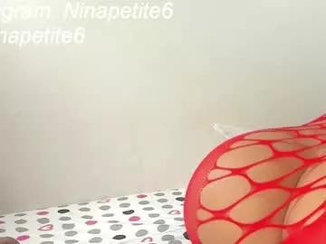 ninapetite from Chaturbate