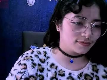 ninayellow from Chaturbate