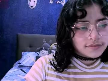 ninayellow from Chaturbate