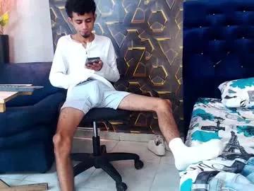 noah_the_kingmaster from Chaturbate is Freechat