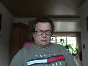 Nobbie44 webcams show profile image 