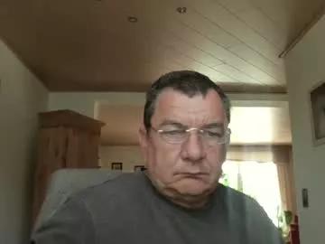 nobbie44 from Chaturbate