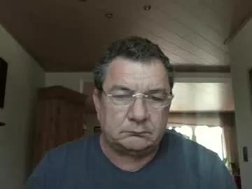 nobbie44 from Chaturbate