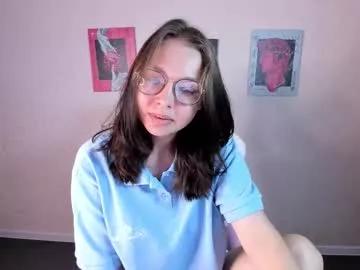 noora_moore from Chaturbate