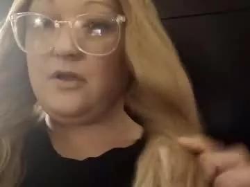 notouchmami from Chaturbate