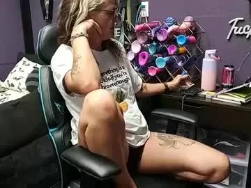 oddywithabody from Chaturbate
