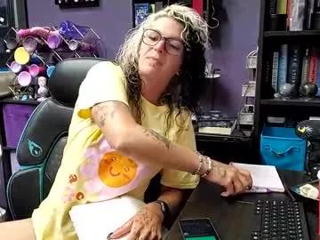 oddywithabody from Chaturbate