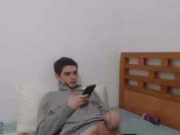 ofsolovicio from Chaturbate