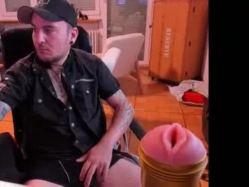 ohihoe92 from Chaturbate