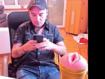 ohihoe92 from Chaturbate