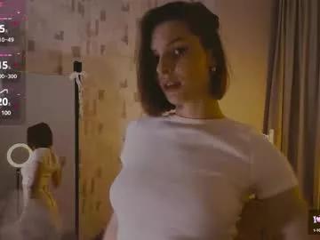 Olivianoire webcams show profile image 
