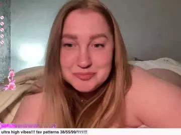 ollydoll from Chaturbate