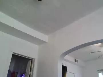 onenastemoefoe from Chaturbate