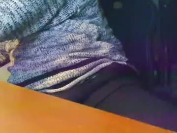 ozzyrickster from Chaturbate