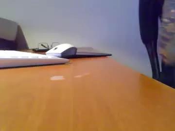 ozzyrickster from Chaturbate