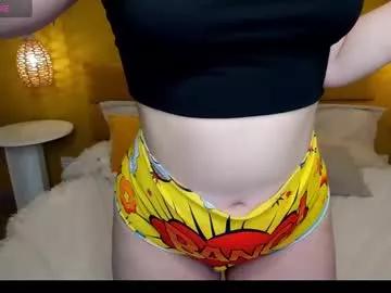 Explore our live girls sluts from our Custom and Multi clubs and checkout exclusive access to highly interactive content, such as shape, hair, titties, pussy type and many more.