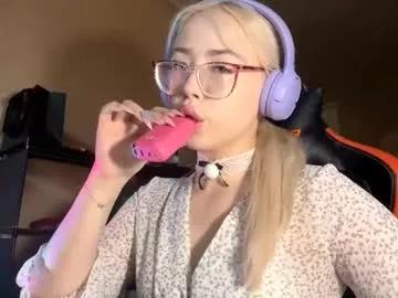 Pamellakatoa webcams show profile image 