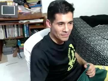 papi_wilo123 from Chaturbate