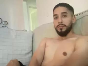 papicubano_guapo23cm from Chaturbate