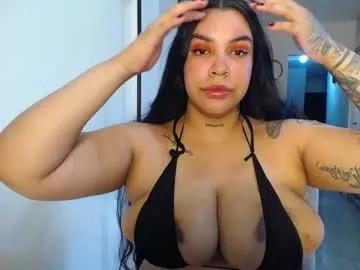 pennyomelons from Chaturbate