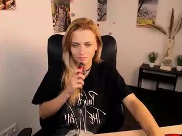 peppymia from Chaturbate