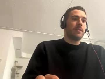 peterskinny24 from Chaturbate