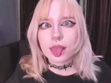 piginnya from Chaturbate